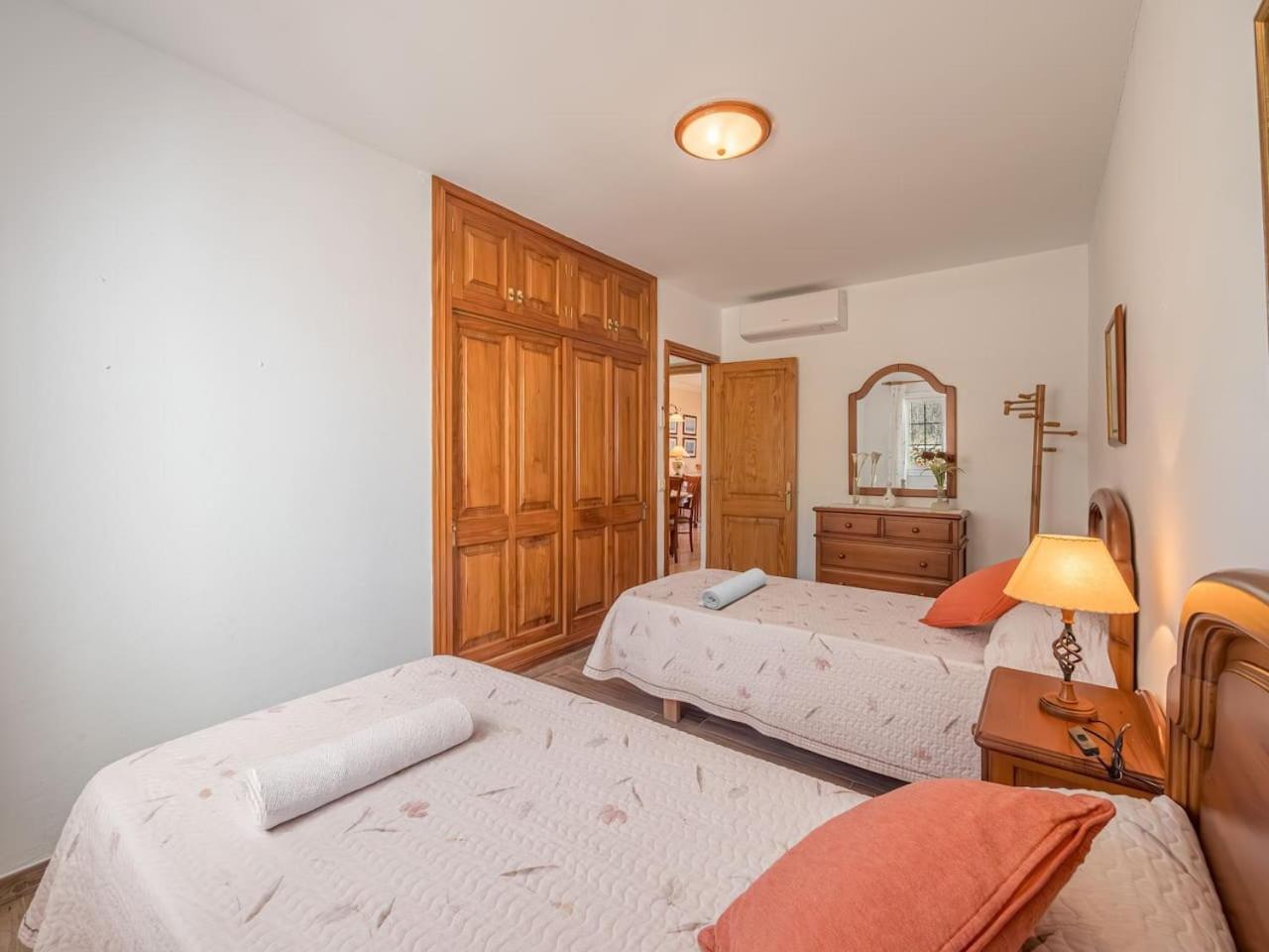 Villa Sur Binisafua Kültér fotó